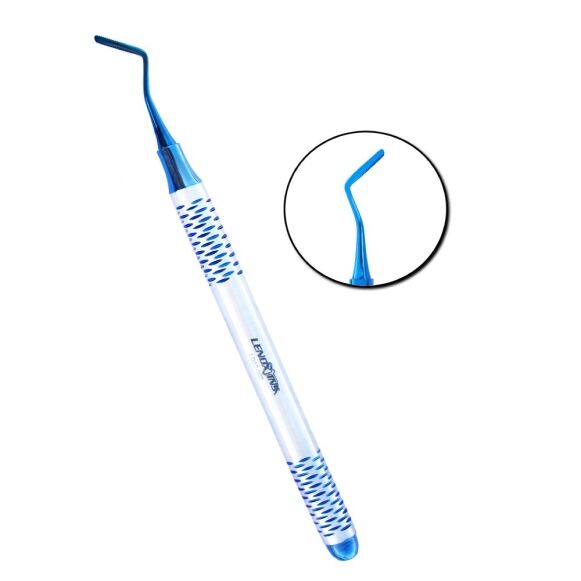 LD32-102-Periotomes-Micro-Serrated-PT3-Titanium-Angle-S-E-copy-1.jpg Periotomes PT3 Angle S/E - Image 1